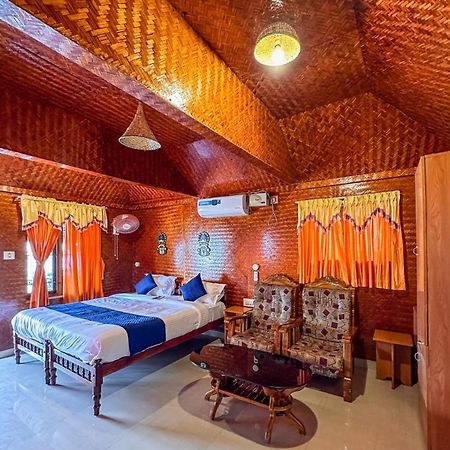 Sajeev Home Stay Cseráj-part Szoba fotó